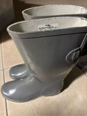Western chief Gray Waterproof Women's Rain Boots
